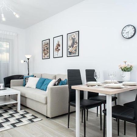 Apartament Sea Holiday Kołobrzeg Exterior foto